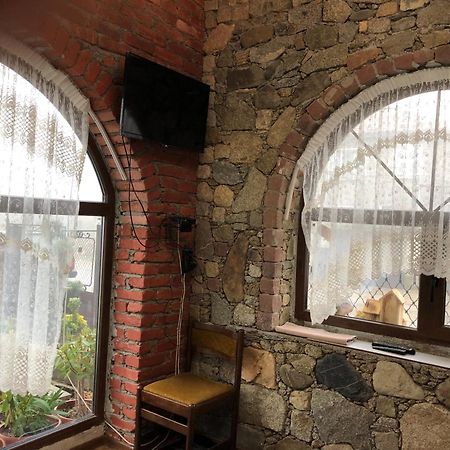 Villa Лилянината Къща Kalofer Esterno foto